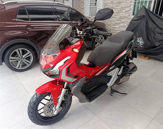 HONDA ADV 